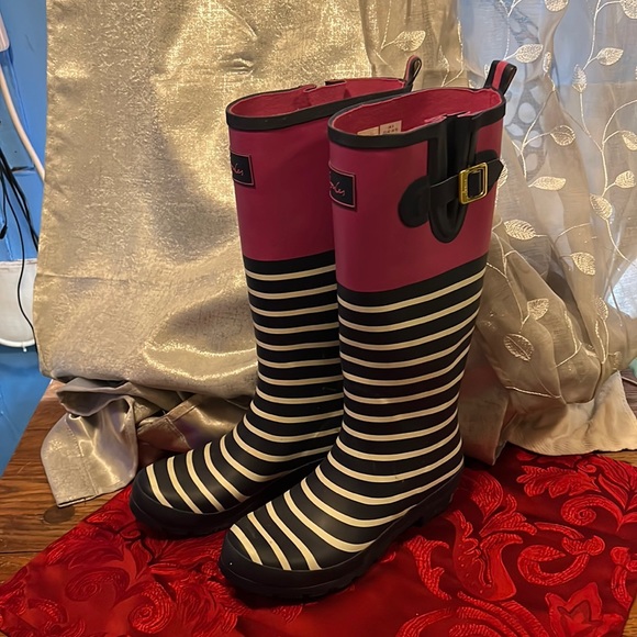 Joules Shoes - Joules Blue and pink Rubber Striped Rain Boots T-welleyprint wore a few time